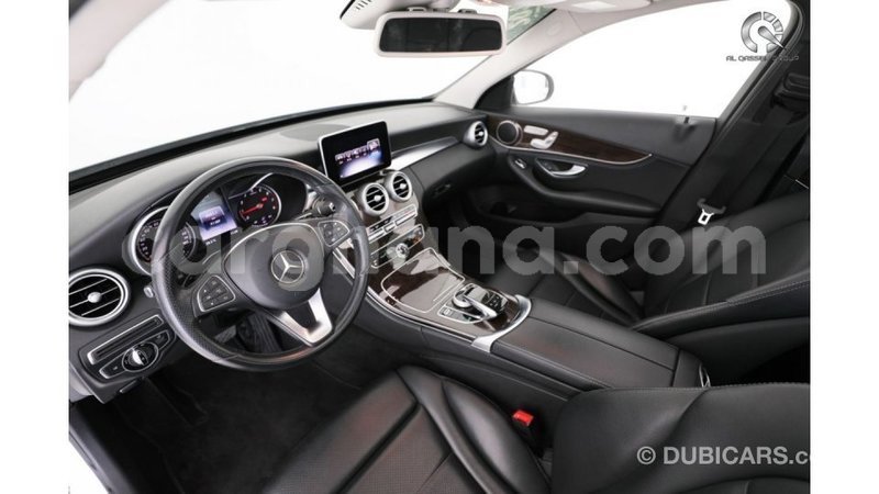 Big with watermark mercedes benz a200 ashanti import dubai 20880