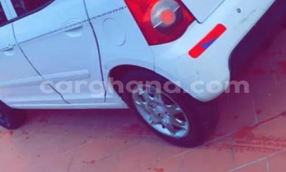 Sayi Na hannu Kia Morning White Mota in Accra a Greater Accra Sayi Na hannu Kia Morning White Mota in Accra a Greater Accra