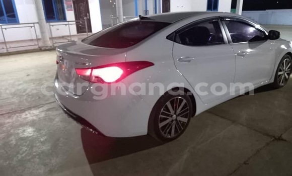 Sayi Na hannu Hyundai Elantra White Mota in Accra a Greater Accra Sayi Na hannu Hyundai Elantra White Mota in Accra a Greater Accra