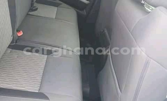 Sayi Na hannu Toyota Tundra White Mota in Accra a Greater Accra Sayi Na hannu Toyota Tundra White Mota in Accra a Greater Accra