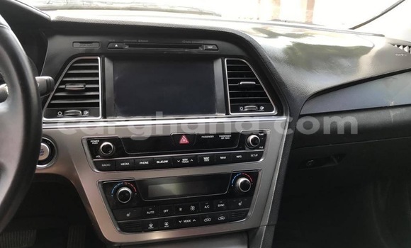 Buy Used Hyundai Sonata White Car in Accra in Greater Accra Buy Used Hyundai Sonata White Car in Accra in Greater Accra