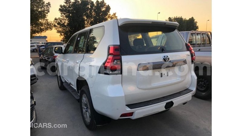 Big with watermark toyota prado ashanti import dubai 20913