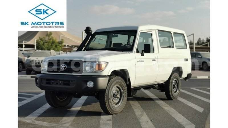 Big with watermark toyota land cruiser ashanti import dubai 20924