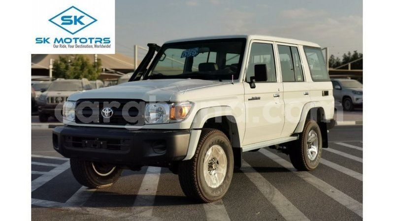 Big with watermark toyota land cruiser ashanti import dubai 20926