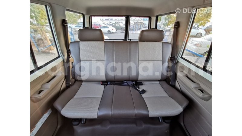 Big with watermark toyota land cruiser ashanti import dubai 20926