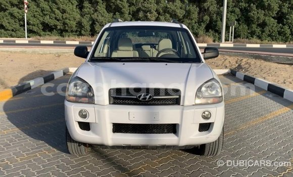 Ra Imported Hyundai Tucson funfun Ọkọ̀ in Import - Dubai ni Ashanti Ra Imported Hyundai Tucson funfun Ọkọ̀ in Import - Dubai ni Ashanti