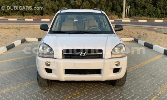 Ra Imported Hyundai Tucson funfun Ọkọ̀ in Import - Dubai ni Ashanti Ra Imported Hyundai Tucson funfun Ọkọ̀ in Import - Dubai ni Ashanti