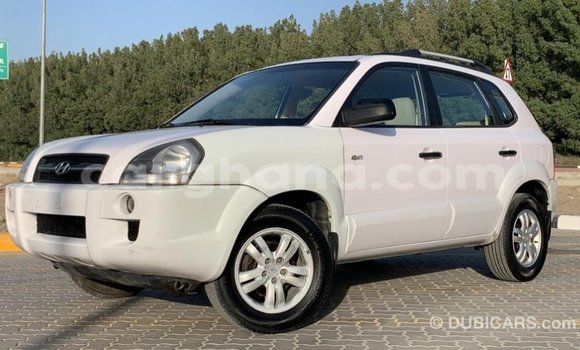 Ra Imported Hyundai Tucson funfun Ọkọ̀ in Import - Dubai ni Ashanti Ra Imported Hyundai Tucson funfun Ọkọ̀ in Import - Dubai ni Ashanti