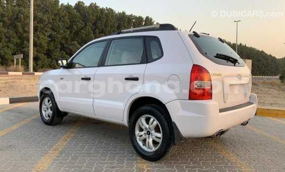 Ra Imported Hyundai Tucson funfun Ọkọ̀ in Import - Dubai ni Ashanti Ra Imported Hyundai Tucson funfun Ọkọ̀ in Import - Dubai ni Ashanti