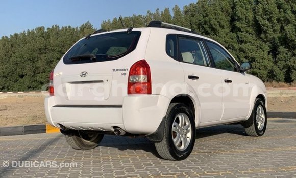 Ra Imported Hyundai Tucson funfun Ọkọ̀ in Import - Dubai ni Ashanti Ra Imported Hyundai Tucson funfun Ọkọ̀ in Import - Dubai ni Ashanti
