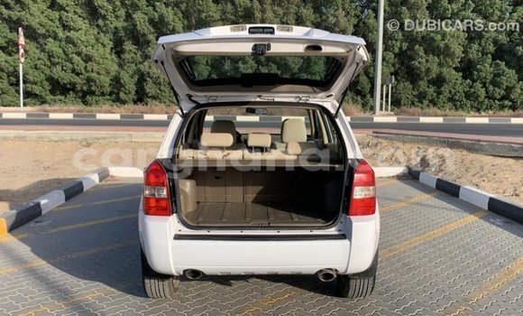 Ra Imported Hyundai Tucson funfun Ọkọ̀ in Import - Dubai ni Ashanti Ra Imported Hyundai Tucson funfun Ọkọ̀ in Import - Dubai ni Ashanti