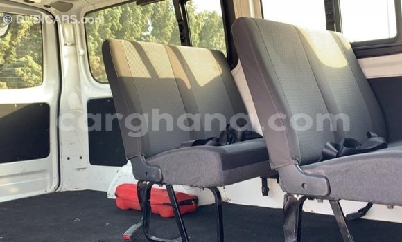 Sayi Imported Nissan Urvan White Mota in Import - Dubai a Ashanti Sayi Imported Nissan Urvan White Mota in Import - Dubai a Ashanti