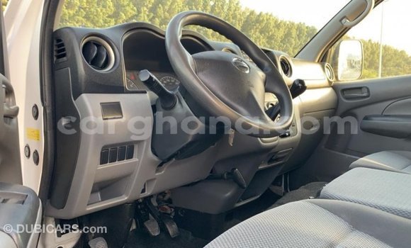 Sayi Imported Nissan Urvan White Mota in Import - Dubai a Ashanti Sayi Imported Nissan Urvan White Mota in Import - Dubai a Ashanti