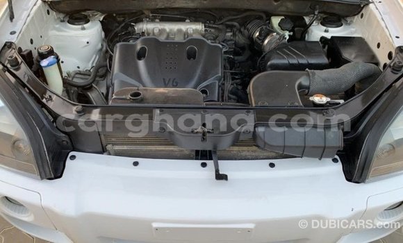 Ra Imported Hyundai Tucson funfun Ọkọ̀ in Import - Dubai ni Ashanti Ra Imported Hyundai Tucson funfun Ọkọ̀ in Import - Dubai ni Ashanti