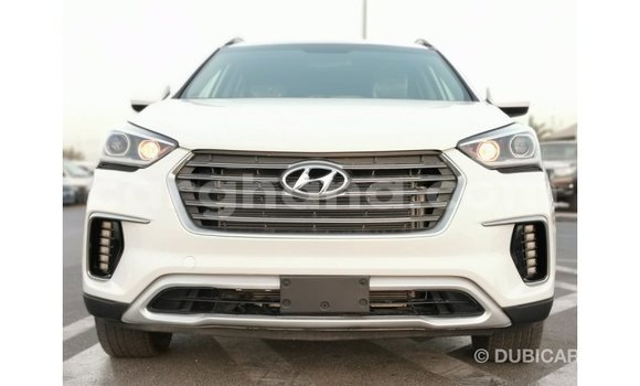 Sayi Imported Hyundai Santa Fe White Mota in Import - Dubai a Ashanti Sayi Imported Hyundai Santa Fe White Mota in Import - Dubai a Ashanti