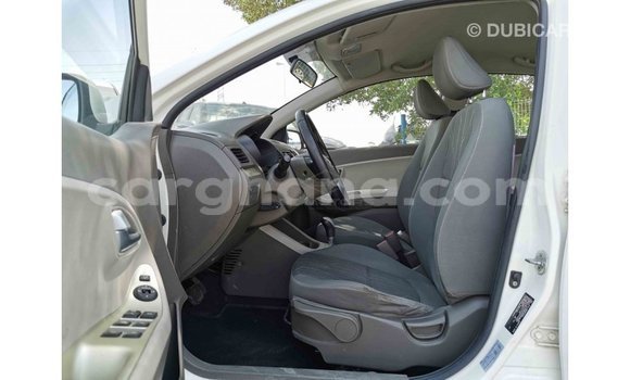 Ra Imported Kia Picanto funfun Ọkọ̀ in Import - Dubai ni Ashanti Ra Imported Kia Picanto funfun Ọkọ̀ in Import - Dubai ni Ashanti