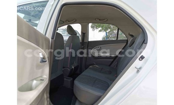 Ra Imported Kia Picanto funfun Ọkọ̀ in Import - Dubai ni Ashanti Ra Imported Kia Picanto funfun Ọkọ̀ in Import - Dubai ni Ashanti