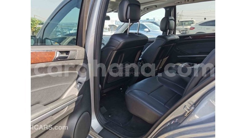 Big with watermark mercedes benz a200 ashanti import dubai 20987