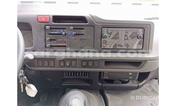 Ra Imported Toyota Coaster funfun Ọkọ̀ in Import - Dubai ni Ashanti Ra Imported Toyota Coaster funfun Ọkọ̀ in Import - Dubai ni Ashanti