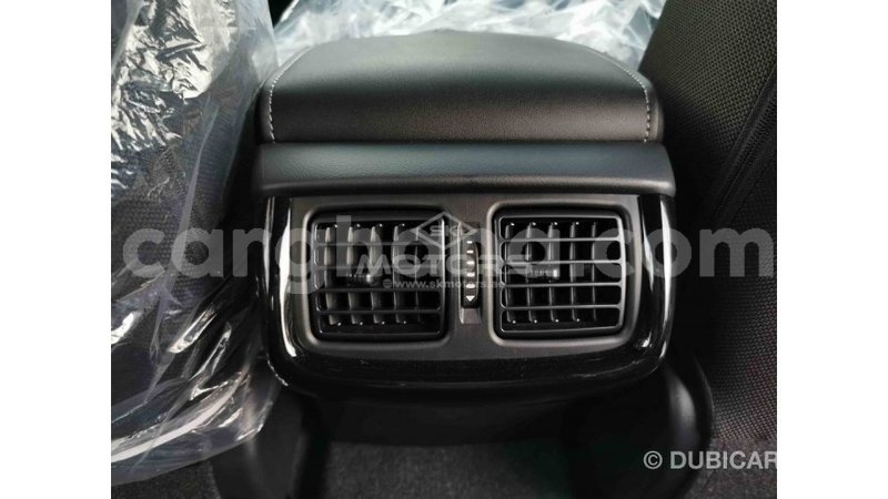 Big with watermark toyota hilux ashanti import dubai 21036