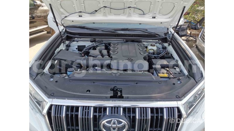 Big with watermark toyota prado ashanti import dubai 21046