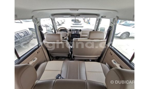 Ra Imported Toyota Land Cruiser Miiran Ọkọ̀ in Import - Dubai ni Ashanti Ra Imported Toyota Land Cruiser Miiran Ọkọ̀ in Import - Dubai ni Ashanti