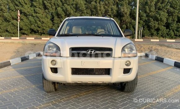 Ra Imported Hyundai Tucson funfun Ọkọ̀ in Import - Dubai ni Ashanti Ra Imported Hyundai Tucson funfun Ọkọ̀ in Import - Dubai ni Ashanti