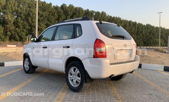 Ra Imported Hyundai Tucson funfun Ọkọ̀ in Import - Dubai ni Ashanti Ra Imported Hyundai Tucson funfun Ọkọ̀ in Import - Dubai ni Ashanti