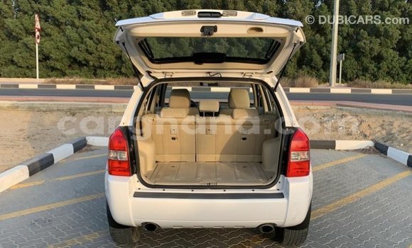 Ra Imported Hyundai Tucson funfun Ọkọ̀ in Import - Dubai ni Ashanti Ra Imported Hyundai Tucson funfun Ọkọ̀ in Import - Dubai ni Ashanti
