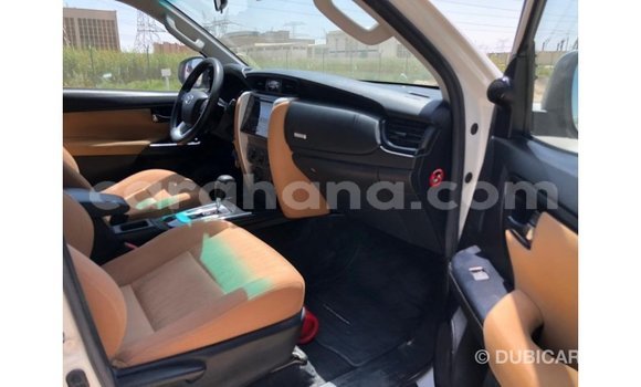 Buy Import Toyota Fortuner White Car in Import - Dubai in Ashanti Buy Import Toyota Fortuner White Car in Import - Dubai in Ashanti