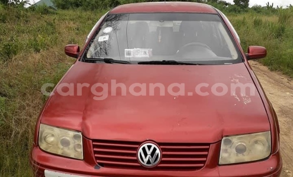 Ra Àlòkù Volkswagen Jetta Red Ọkọ̀ in Accra ni Greater Accra Ra Àlòkù Volkswagen Jetta Red Ọkọ̀ in Accra ni Greater Accra