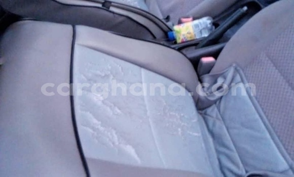 Ra Àlòkù Nissan Altima funfun Ọkọ̀ in Accra ni Greater Accra Ra Àlòkù Nissan Altima funfun Ọkọ̀ in Accra ni Greater Accra