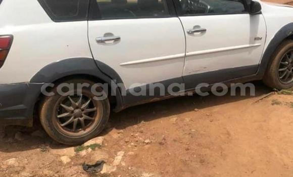 Buy Used Pontiac Vibe White Car in Accra in Greater Accra Buy Used Pontiac Vibe White Car in Accra in Greater Accra