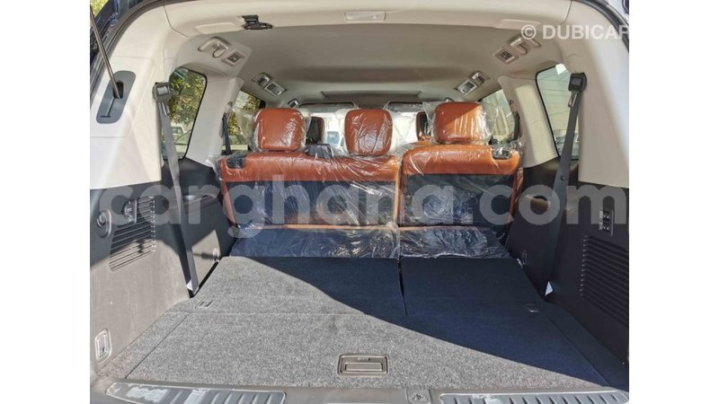 Big with watermark nissan patrol ashanti import dubai 21102