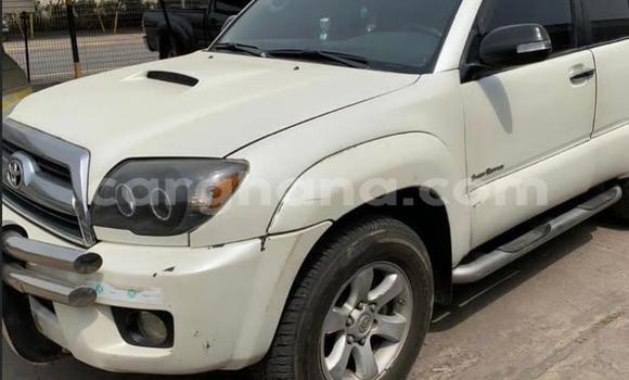Buy Used Toyota Highlander White Car in Accra in Greater Accra Buy Used Toyota Highlander White Car in Accra in Greater Accra