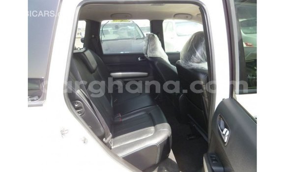Sayi Imported Nissan Evalia White Babbar mota in Import - Dubai a Ashanti Sayi Imported Nissan Evalia White Babbar mota in Import - Dubai a Ashanti