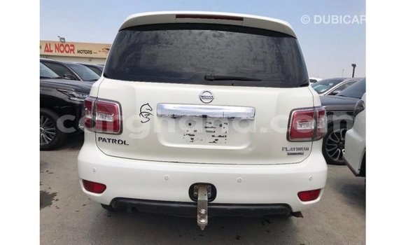 Ra Imported Nissan Patrol funfun Ọkọ̀ in Import - Dubai ni Ashanti Ra Imported Nissan Patrol funfun Ọkọ̀ in Import - Dubai ni Ashanti