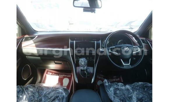 Sayi Imported Toyota Harrier White Mota in Import - Dubai a Ashanti Sayi Imported Toyota Harrier White Mota in Import - Dubai a Ashanti