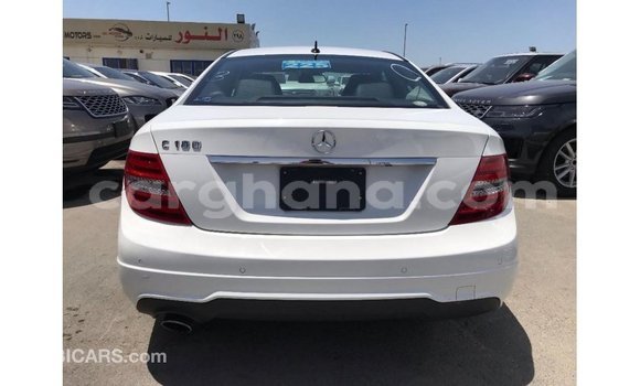 Sayi Imported Mercedes-Benz A200 White Mota in Import - Dubai a Ashanti Sayi Imported Mercedes-Benz A200 White Mota in Import - Dubai a Ashanti