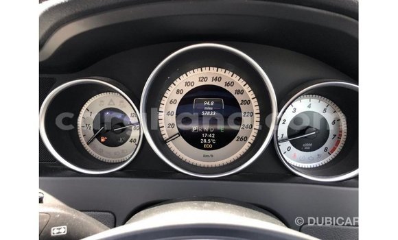 Sayi Imported Mercedes-Benz A200 White Mota in Import - Dubai a Ashanti Sayi Imported Mercedes-Benz A200 White Mota in Import - Dubai a Ashanti