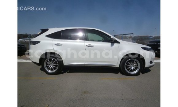 Sayi Imported Toyota Harrier White Mota in Import - Dubai a Ashanti Sayi Imported Toyota Harrier White Mota in Import - Dubai a Ashanti
