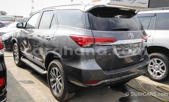 Sayi Imported Toyota Fortuner Sauran Mota in Import - Dubai a Ashanti Sayi Imported Toyota Fortuner Sauran Mota in Import - Dubai a Ashanti