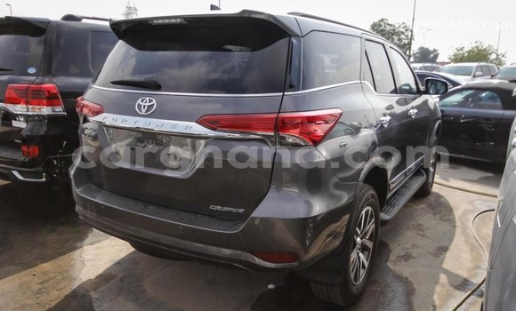 Sayi Imported Toyota Fortuner Sauran Mota in Import - Dubai a Ashanti Sayi Imported Toyota Fortuner Sauran Mota in Import - Dubai a Ashanti