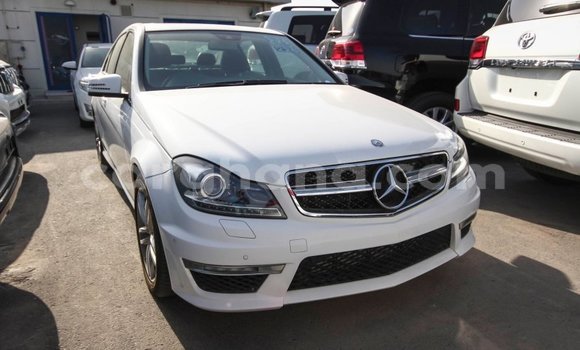 Buy Import Mercedes‒Benz 200 White Car in Import - Dubai in Ashanti Buy Import Mercedes‒Benz 200 White Car in Import - Dubai in Ashanti