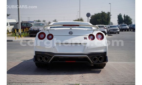 Ra Imported Nissan GT-R funfun Ọkọ̀ in Import - Dubai ni Ashanti Ra Imported Nissan GT-R funfun Ọkọ̀ in Import - Dubai ni Ashanti