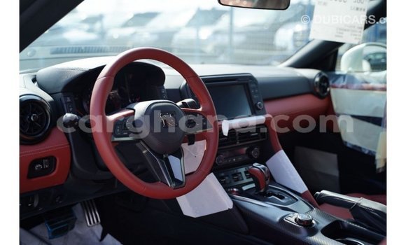 Ra Imported Nissan GT-R funfun Ọkọ̀ in Import - Dubai ni Ashanti Ra Imported Nissan GT-R funfun Ọkọ̀ in Import - Dubai ni Ashanti