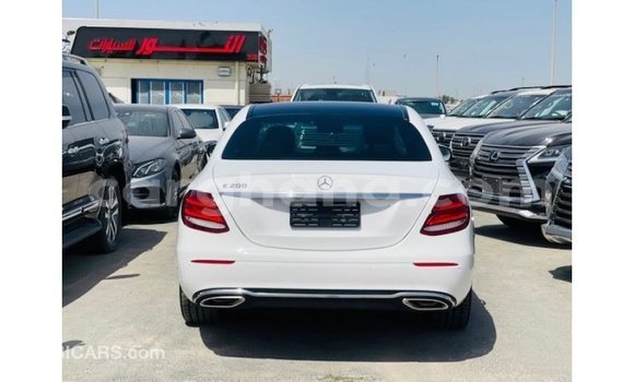 Buy Import Mercedes‒Benz 200 White Car in Import - Dubai in Ashanti Buy Import Mercedes‒Benz 200 White Car in Import - Dubai in Ashanti