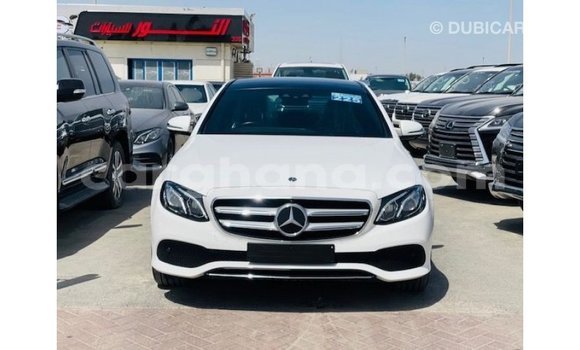 Buy Import Mercedes‒Benz 200 White Car in Import - Dubai in Ashanti Buy Import Mercedes‒Benz 200 White Car in Import - Dubai in Ashanti