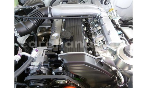 Buy Import Toyota Land Cruiser White Car in Import - Dubai in Ashanti Buy Import Toyota Land Cruiser White Car in Import - Dubai in Ashanti