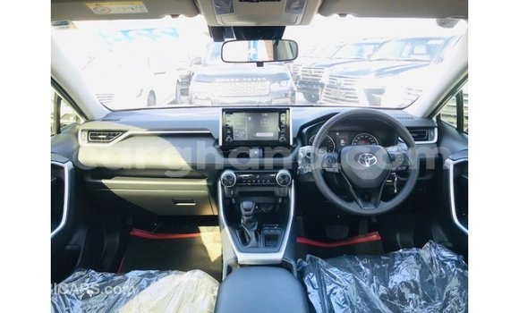 Sayi Imported Toyota 4Runner White Mota in Import - Dubai a Ashanti Sayi Imported Toyota 4Runner White Mota in Import - Dubai a Ashanti